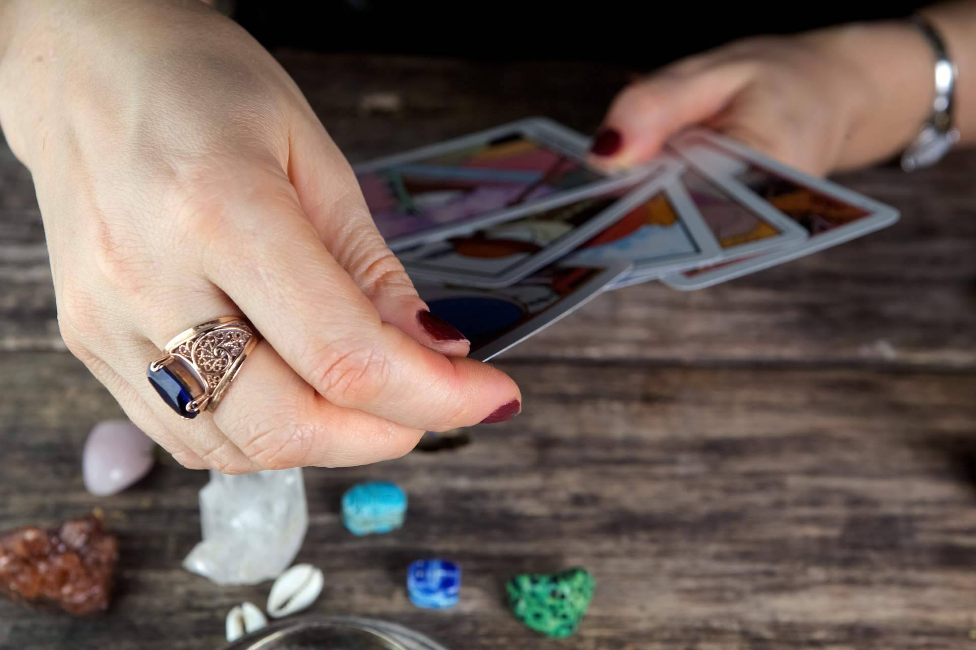 El tarot fiable de la vidente española Tarot Visa