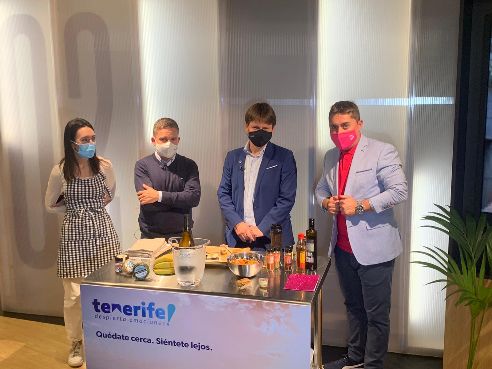 Tenerife despierta emociones en Bilbao con su presentación en la nueva tienda experiencial de Viajes Eroski