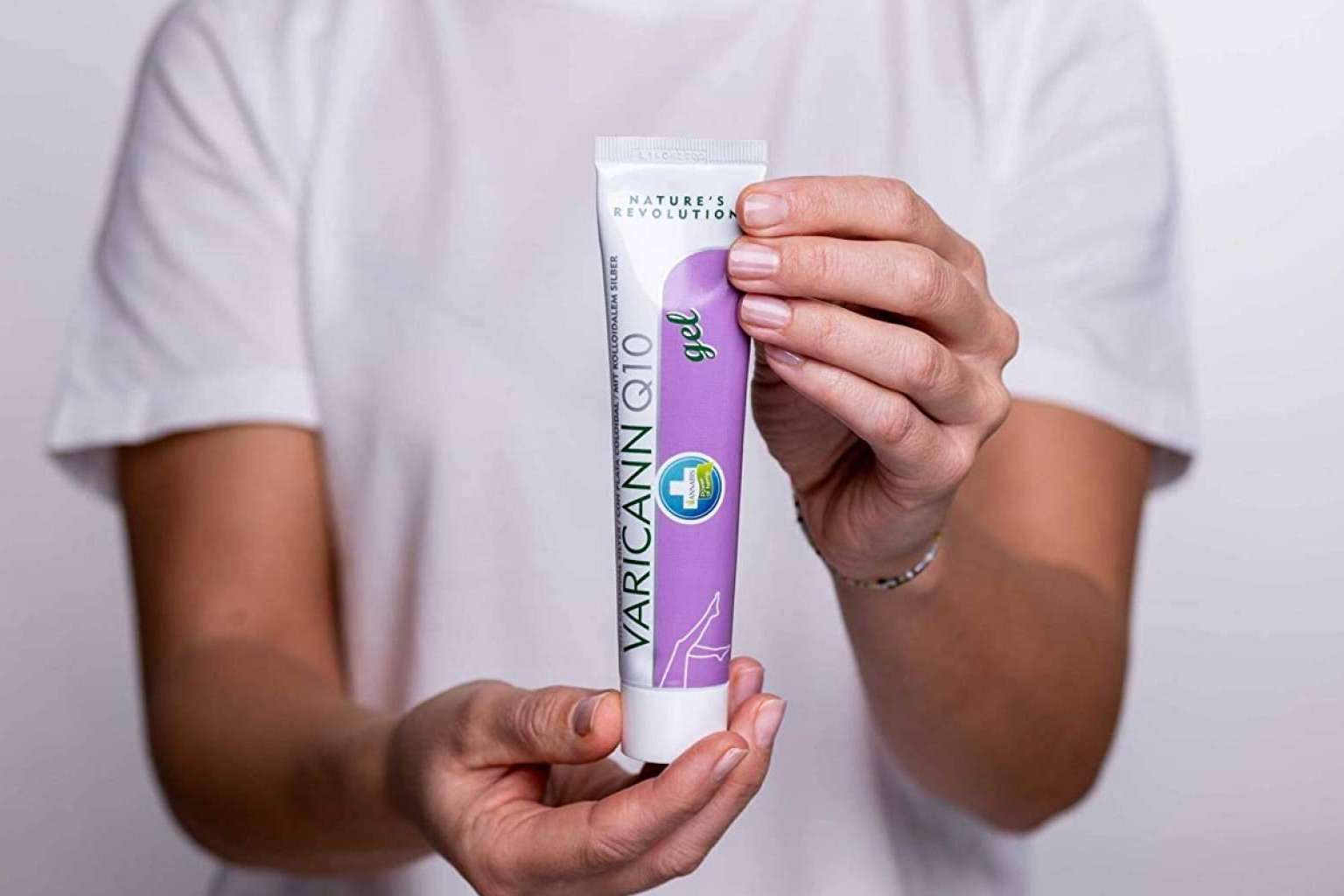 VARICANN Q10, el cuidado natural con cannabis para varices y piernas cansadas