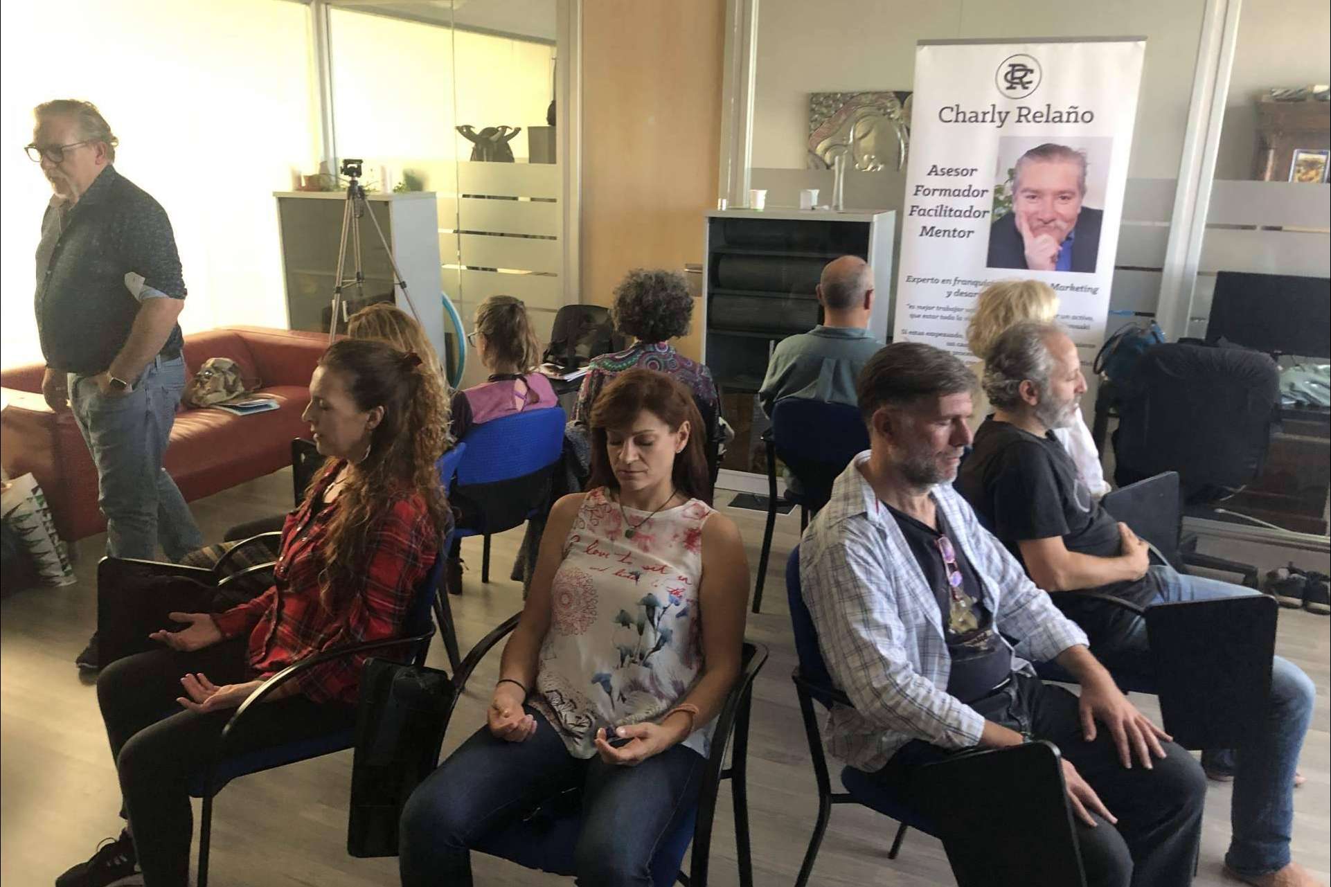 Los beneficios de las técnicas de introspección en el inconsciente como la Hipnosis, por Nueva Escuela de Alto Rendimiento (N.E.A.R.)