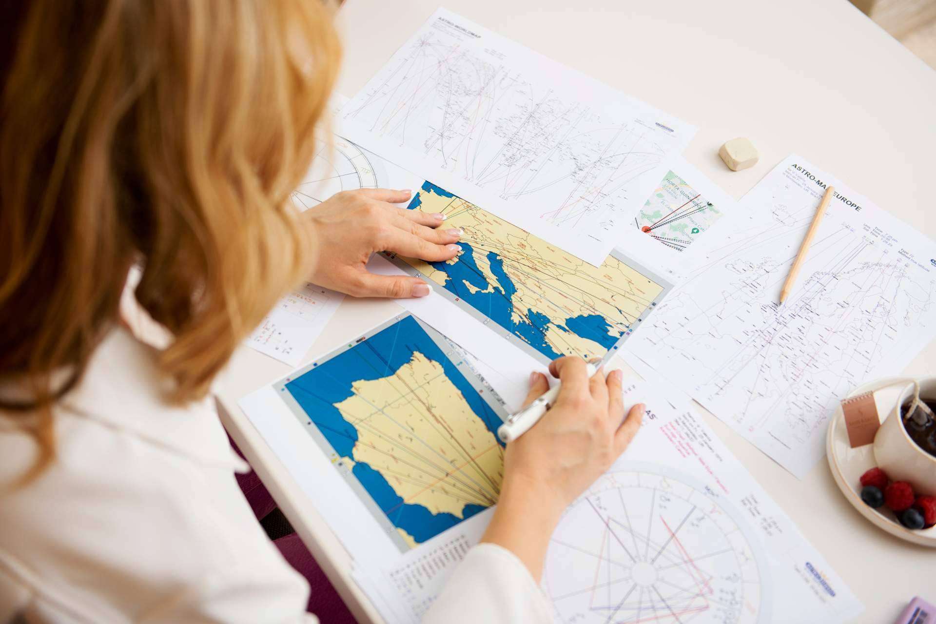 Los beneficios de la astrocartografía, por Cristina Jové