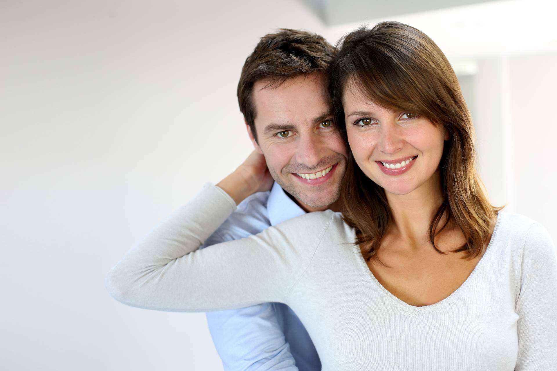 Juguetes para adultos para recuperar la vida íntima en pareja, con Condones de Marca