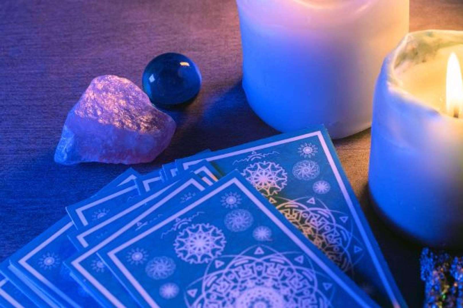 Conocer el mundo del tarot online, por Tarot Gitano