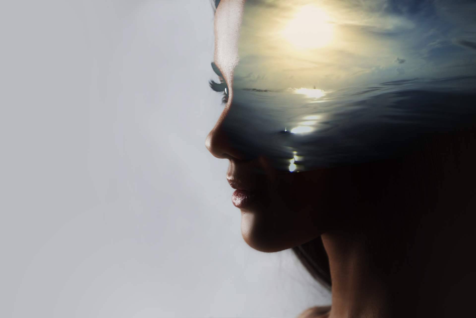 Aliviar el dolor físico, mental y emocional mediante la mente subconsciente