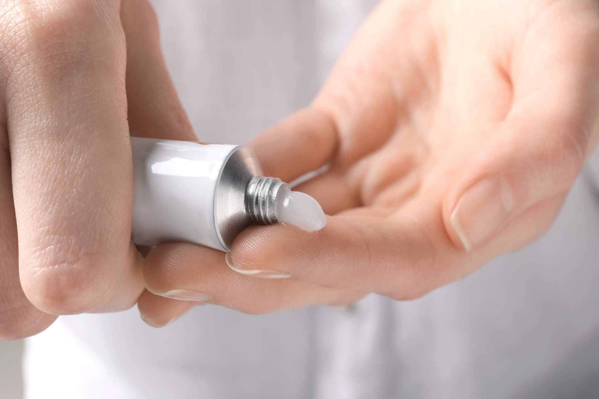 Las propiedades destacadas de la Fisiocannabis crema gel, disponible en Tienda Tu