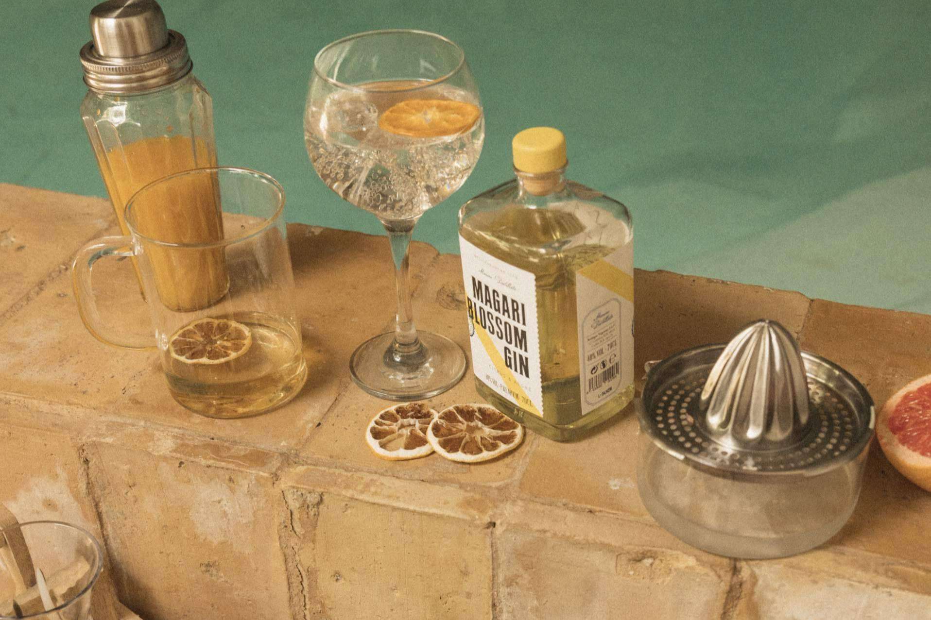 MAGARI BLOSSOM Premium GIN 70 cl Citrus & Algae; Un Brindis al Sabor del Mar