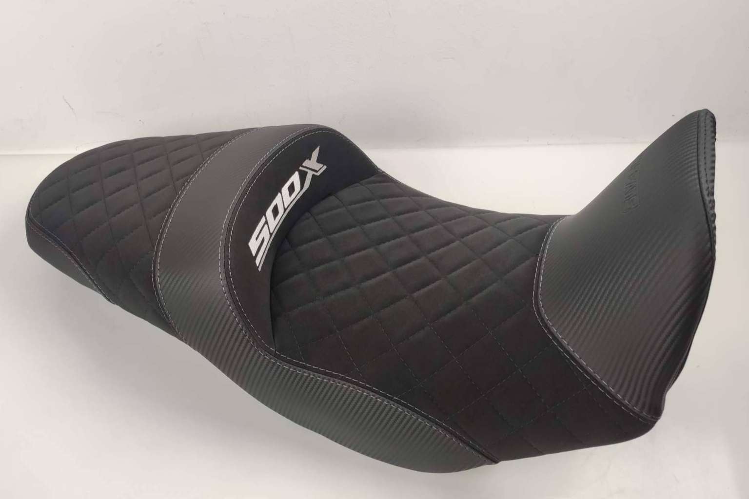 JM Fundas y su servicio de tapizado de asiento de motos online