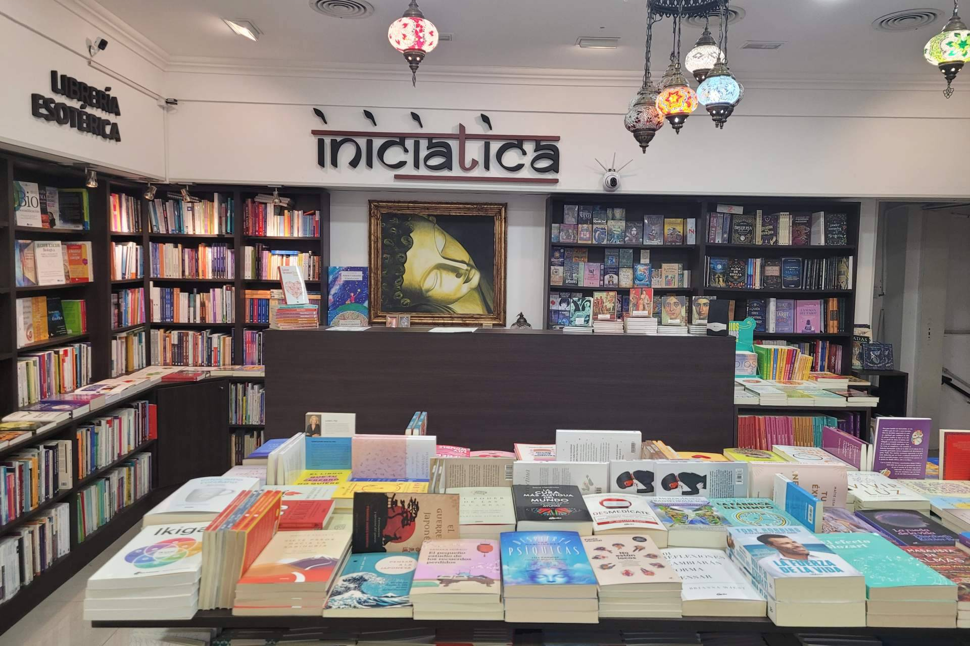 Librería esotérica en Argentina; Iniciática acerca a Rosario un catálogo único de espiritualidad y autoconocimiento