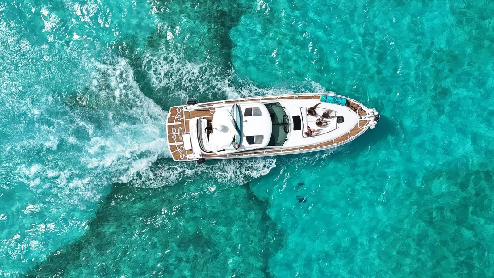 Libertad en alta mar; cómo el chárter náutico privado está transformando las vacaciones en las costas mexicanas